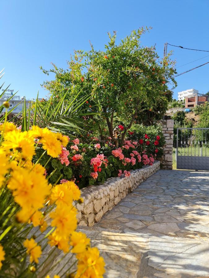 Guesthouse Redilka Ksamil Exterior foto
